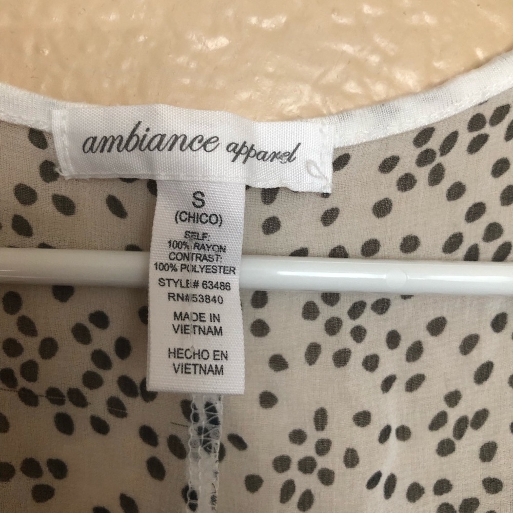 Blouse - Picture 3 of 5